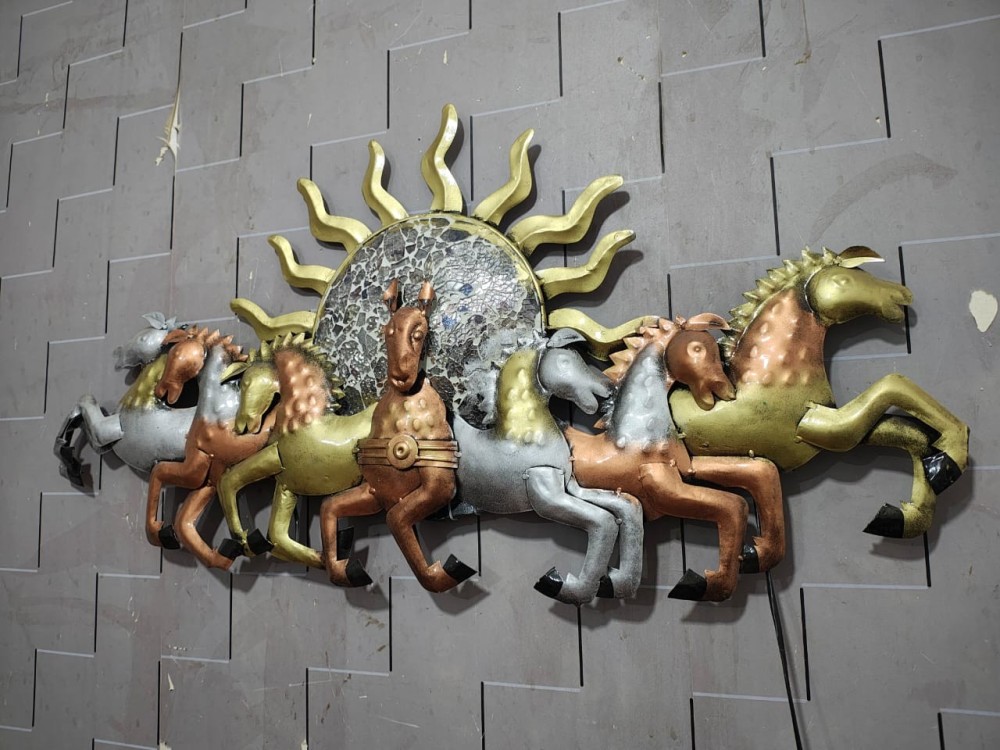 7 HORSE SUN  RUNNIING MULTICOLUR