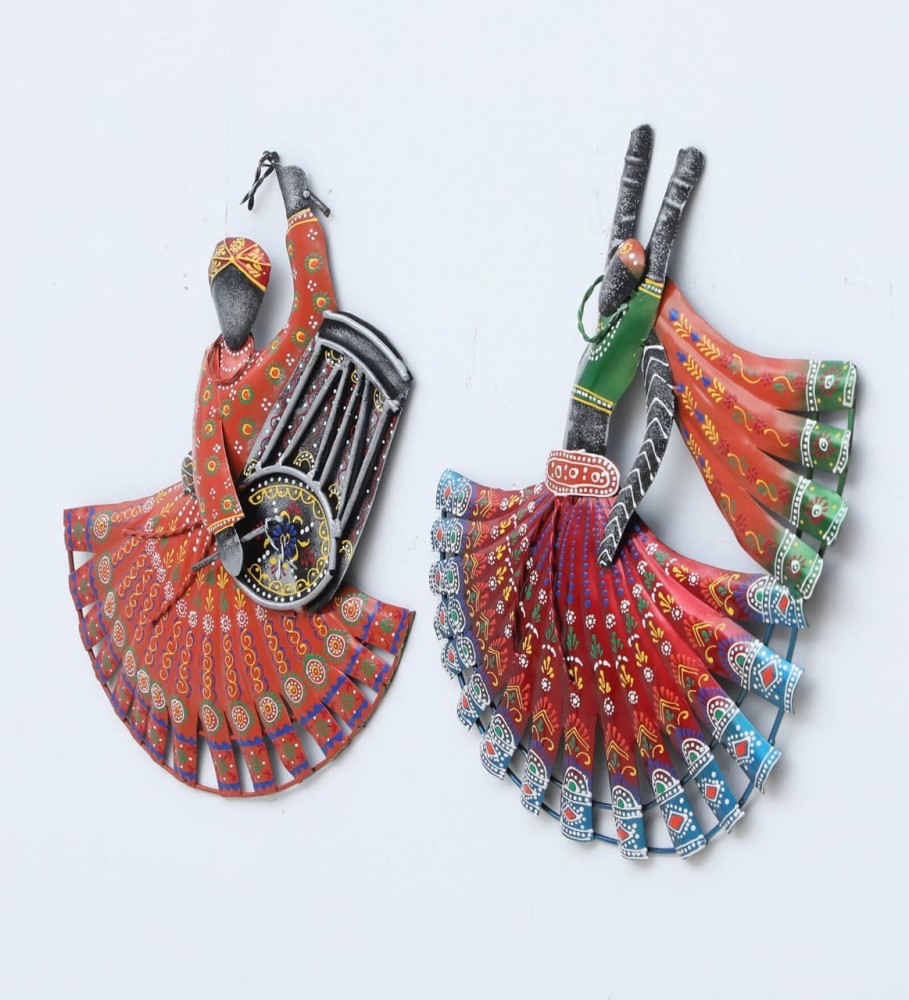GUJRATI GARBA COUPLE DANCER METAL WALL DECOR