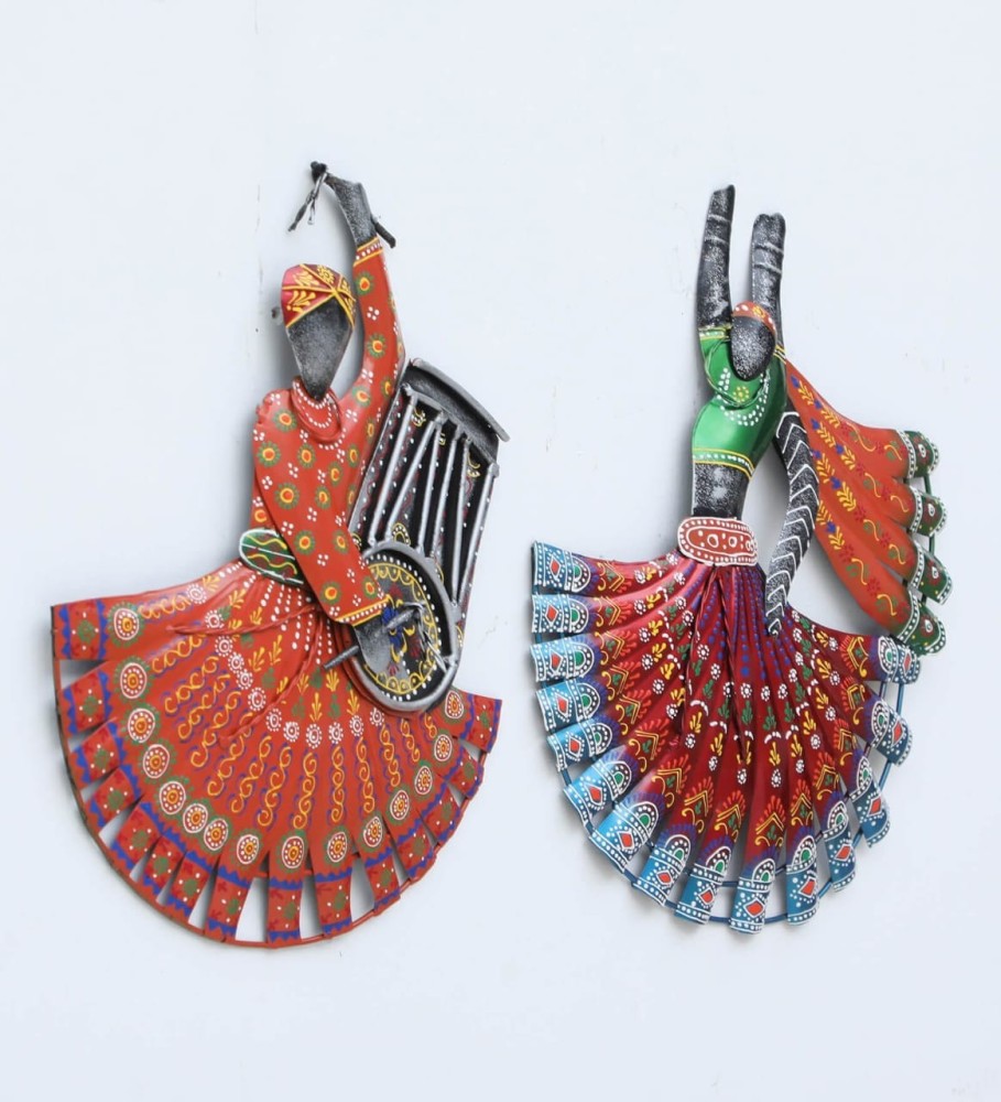 GUJRATI GARBA COUPLE DANCER METAL WALL DECOR